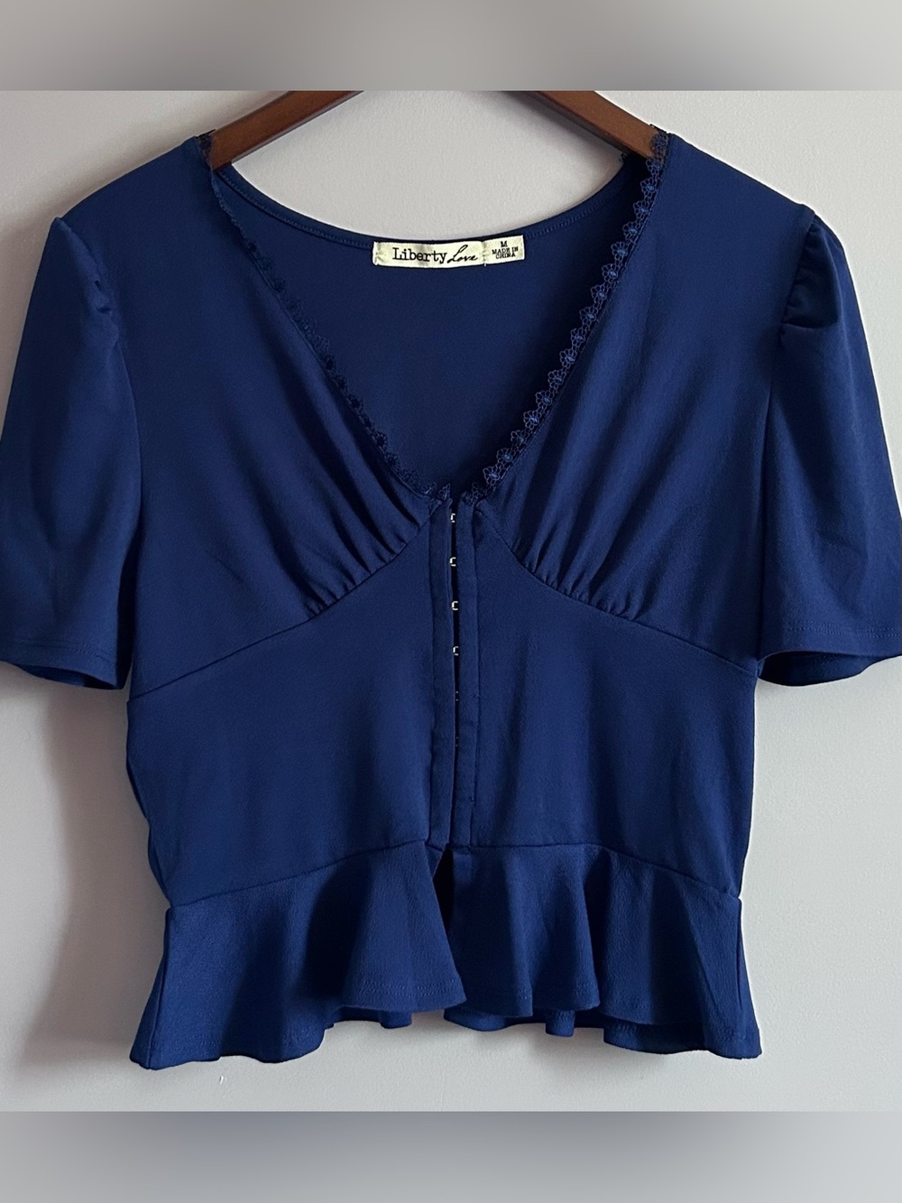 Liberty Love Blue Buttoned Crop Peplum Top Size Medium